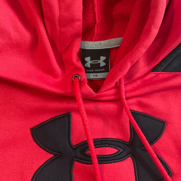 Men’s Under Armour Hoodie - Picture 2 of 6